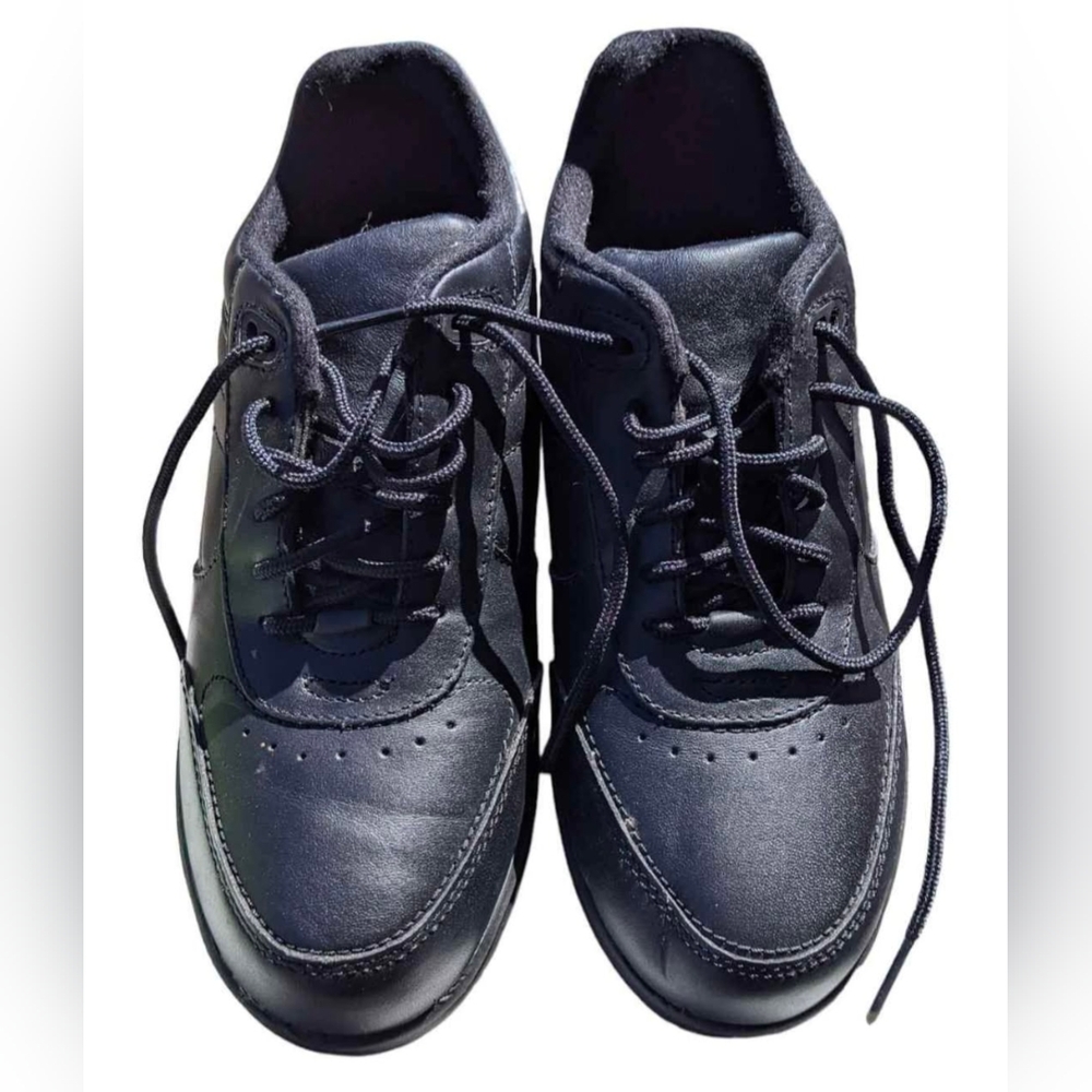 Black leather dress shoes P. W. Minor - mens